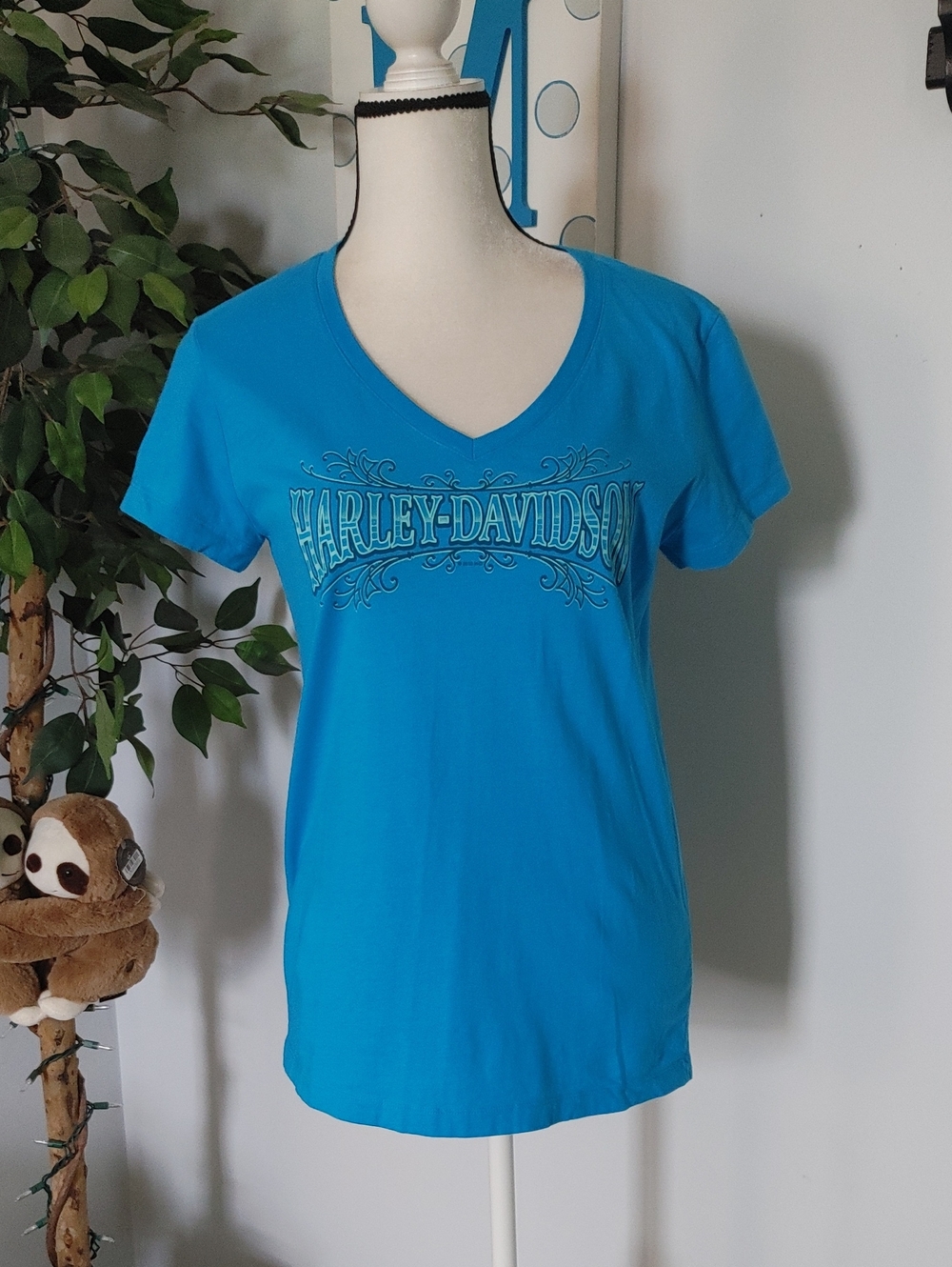 Harley-Davidson York PA V-Neck Tee M